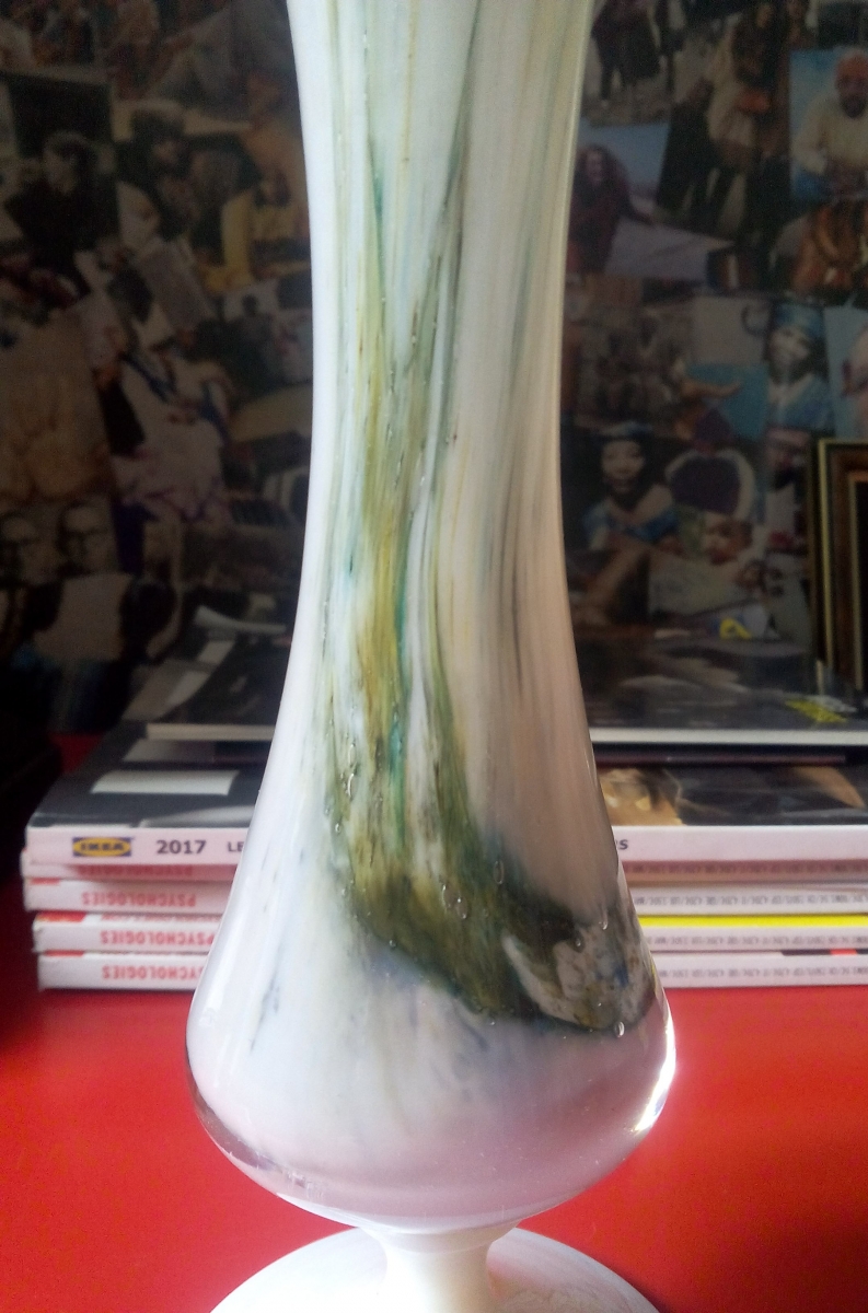 Vase en opaline made in Italy Luckyfind