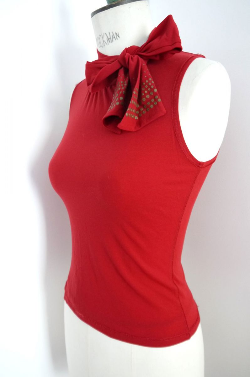 lacet rouge