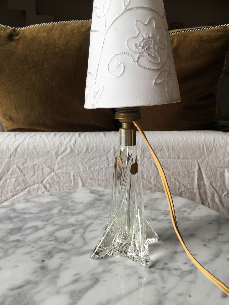 Lampe de chevet à piètement en cristal empilé et métal c…