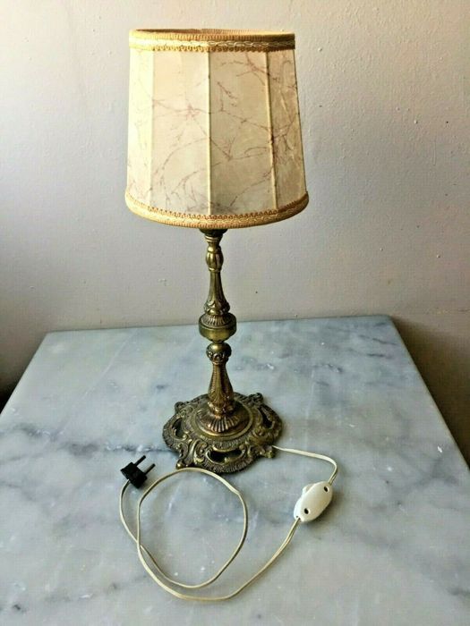 Lampe de chevet en bronze et laiton signé simon Luckyfind