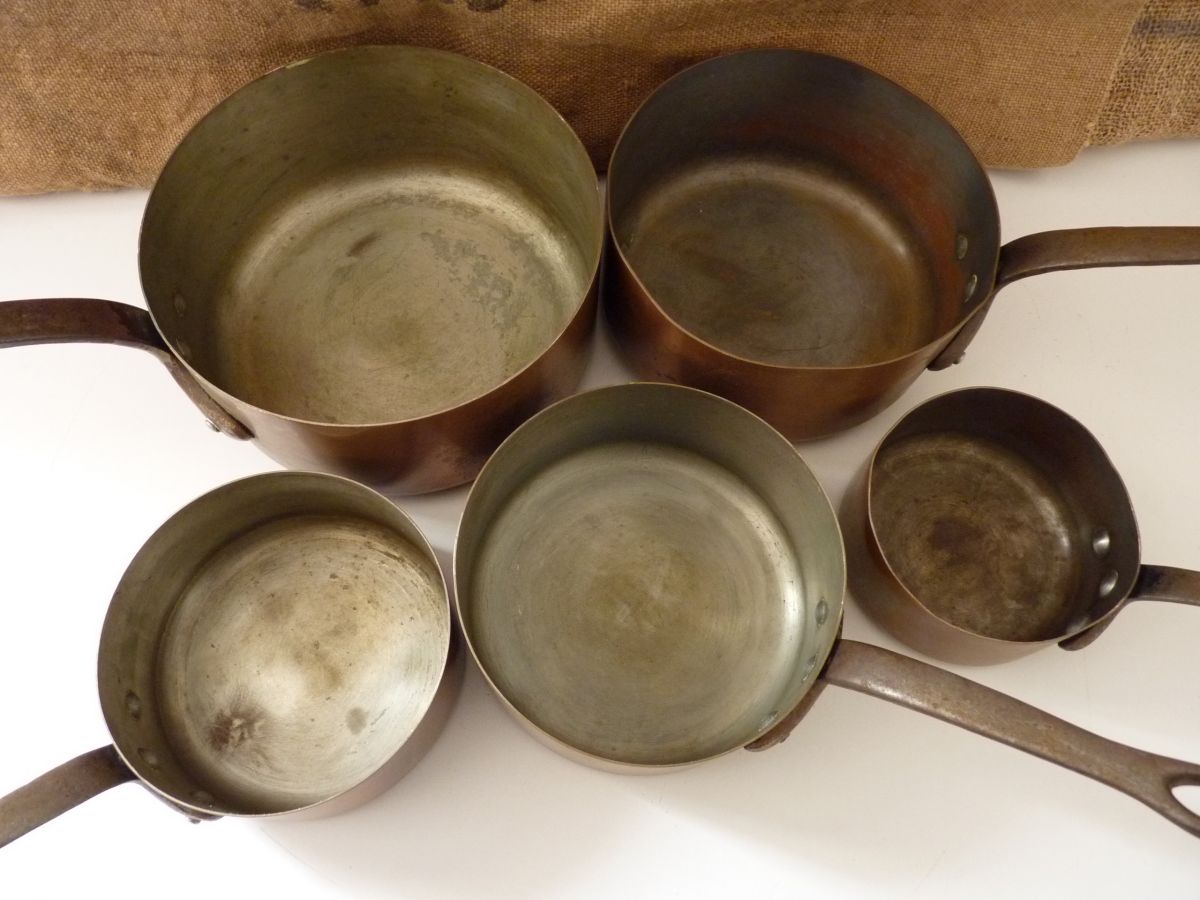 Lot de 5 casseroles française en cuivre massif étamé Luckyfind
