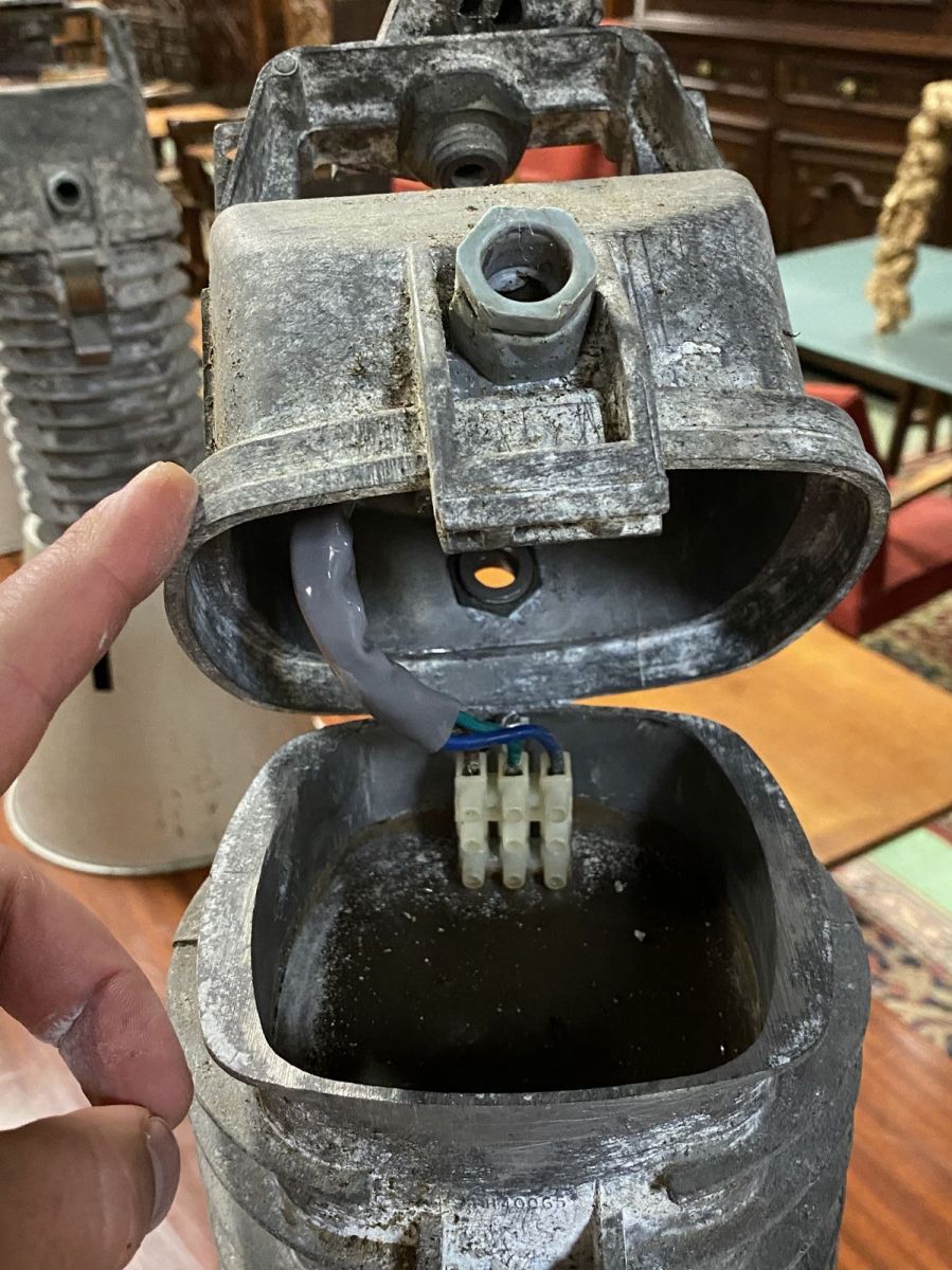 Projecteur Industriel De L Arsenal De Brest Marque Philips Luckyfind