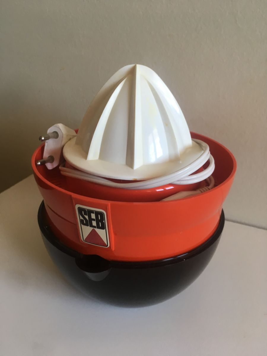 Presse agrumes SEB – Luckyfind Presse agrumes SEB – Luckyfind