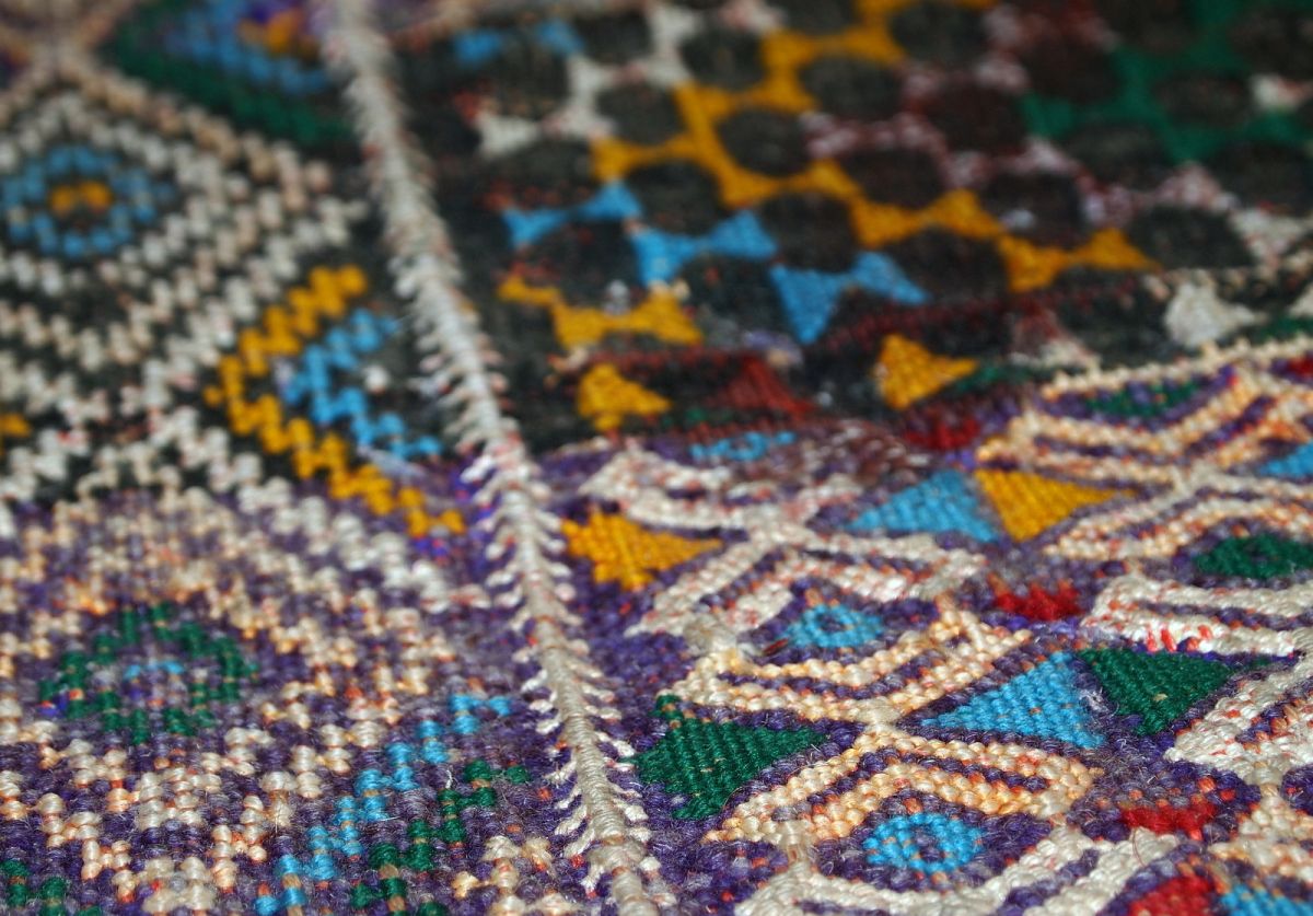  Tapis  vintage Tunisien  flat weave fait main 1C497 Luckyfind