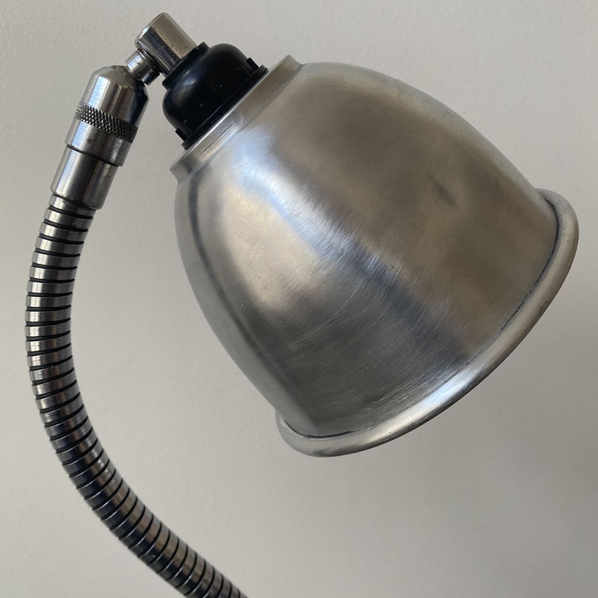 Ancienne lampe industrielle en aluminium années 1950/60 