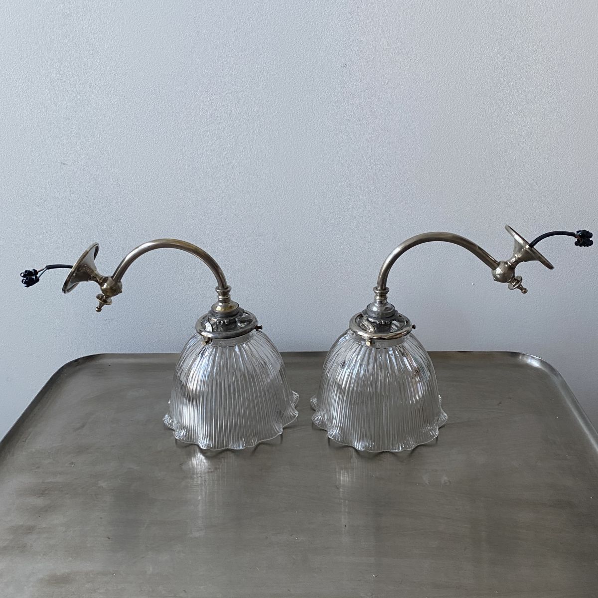 PAIRE D’APPLIQUES « HOLOPHANE » VINTAGE Luckyfind