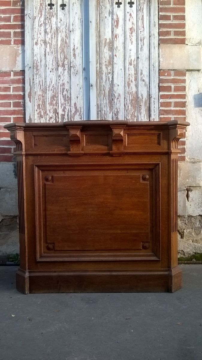 Ancien comptoir caisse en bois