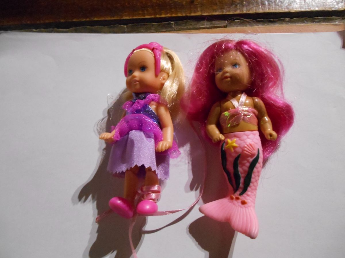 voiture avec 2 poupées – Luckyfind