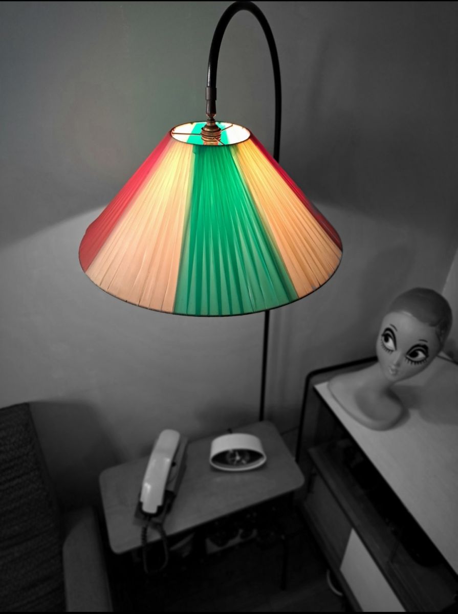Liseuse. Lampe, porte revue 1950/60 – Luckyfind