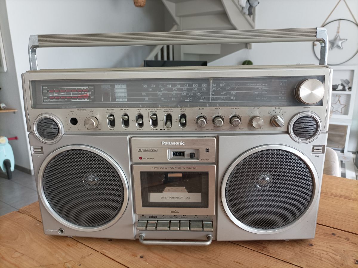 Poste radio cassette – Luckyfind
