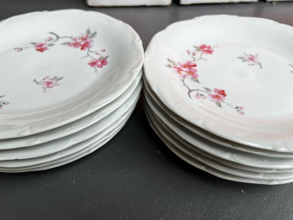 Set de 12 Assiettes à Dessert en Porcelaine Blanche - 19cm