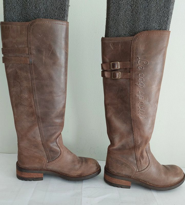 228C Le coq Sportif tres jolies bottes en cuir 38 Luckyfind