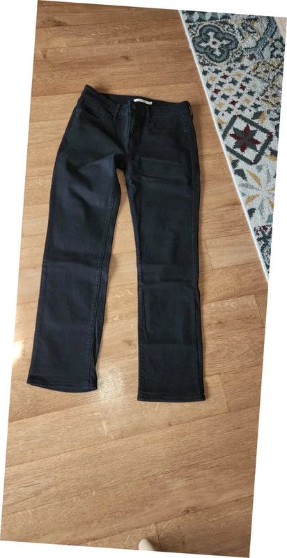 Levis 714 straight noir hotsell
