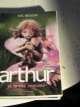 4 tome de la saga Arthur et les minimoys