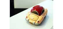 Statuette petite voiture ancienne de Cuba