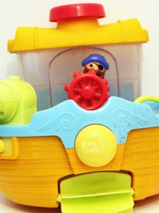 Bateau de bain pirate Playgo