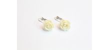 Boucles d'oreilles rose blanche 
