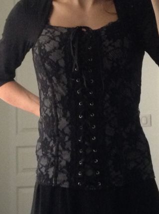 Haut effet corset