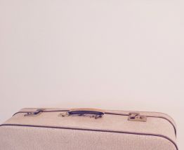 Grande Valise rigide vintage beige et camel