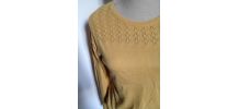 Pull vintage fin ajouré jaune moutarde