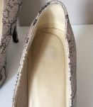 Chaussures escarpins Grise style python  