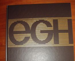Encyclopédie Hachette "Evènements de l'Année ."