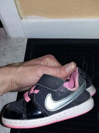 Basket nike fille 21.5