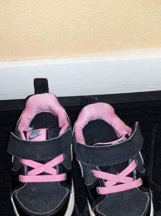 Basket nike fille 21.5