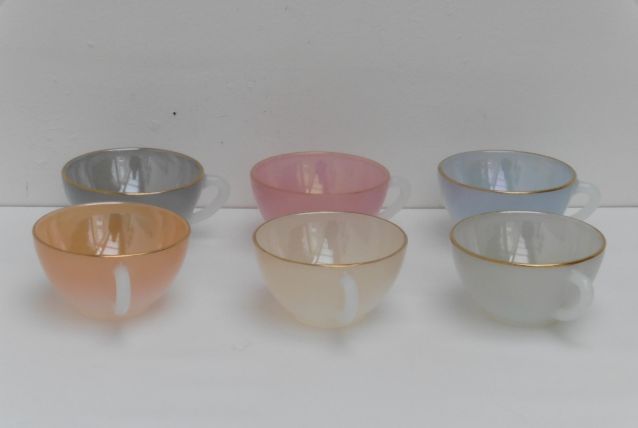 6 tasses à café arcopal pastel vintage