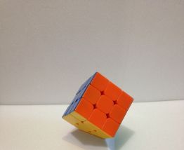 Rubik's cube 3x3x3 - Sans stickers (Speed Cube)