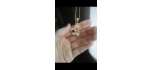 Collier papillon en plaque or neuf