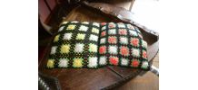 lot de 2 coussins crochets  vintage 1960