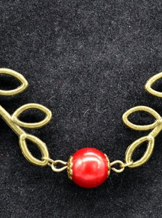 COLLIER BRANCHES ET PERLE NACREE
