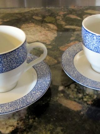  Tasses à thé Geneviève Lethu 