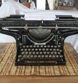 Machine à écrire vintage Underwood en état de fonctionner