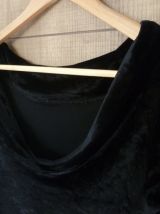 Robe noire manche longue vintage en velours