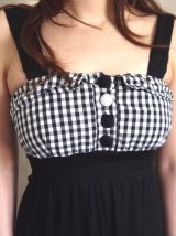 Robe noire carreaux vichy lacet boutons T36