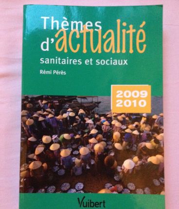 Livre Themes d'actualité sanitaires et sociaux