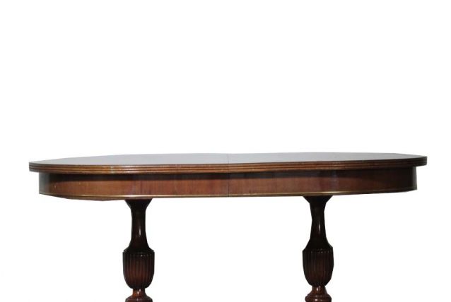 Table de Salle à Manger Anglaise