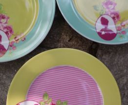 Assiettes à dessert Marie Antoinette - jamais utilisées