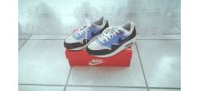 Air max One bleu et blanche Nike taille 36.5