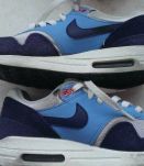 Air max One bleu et blanche Nike taille 36.5
