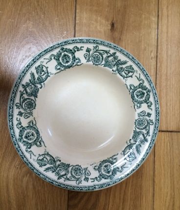 assiette porcelaine