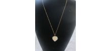 collier en or et son coeur or et perles d'eau douce