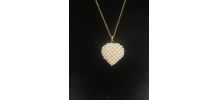 collier en or et son coeur or et perles d'eau douce