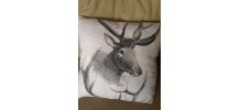 Coussin tête de cerf