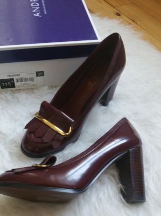 Talons André esprit Vintage