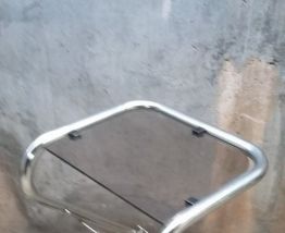 TABLE D'APPOINT ANNÉES 60