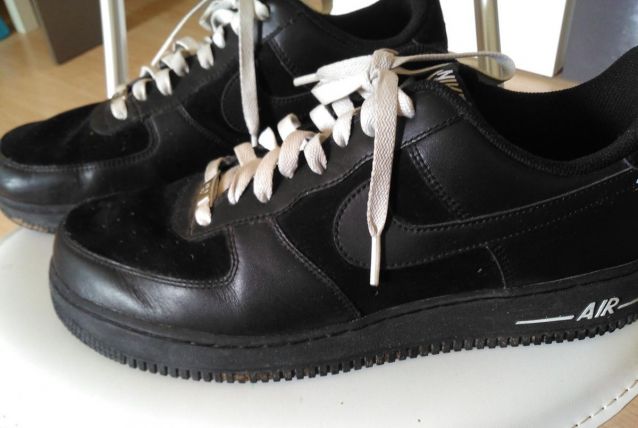 Air force Noir très bon état