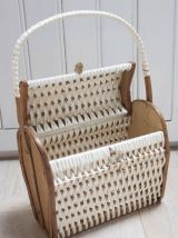 panier en rotin, bois et scoubidou tressé années 60